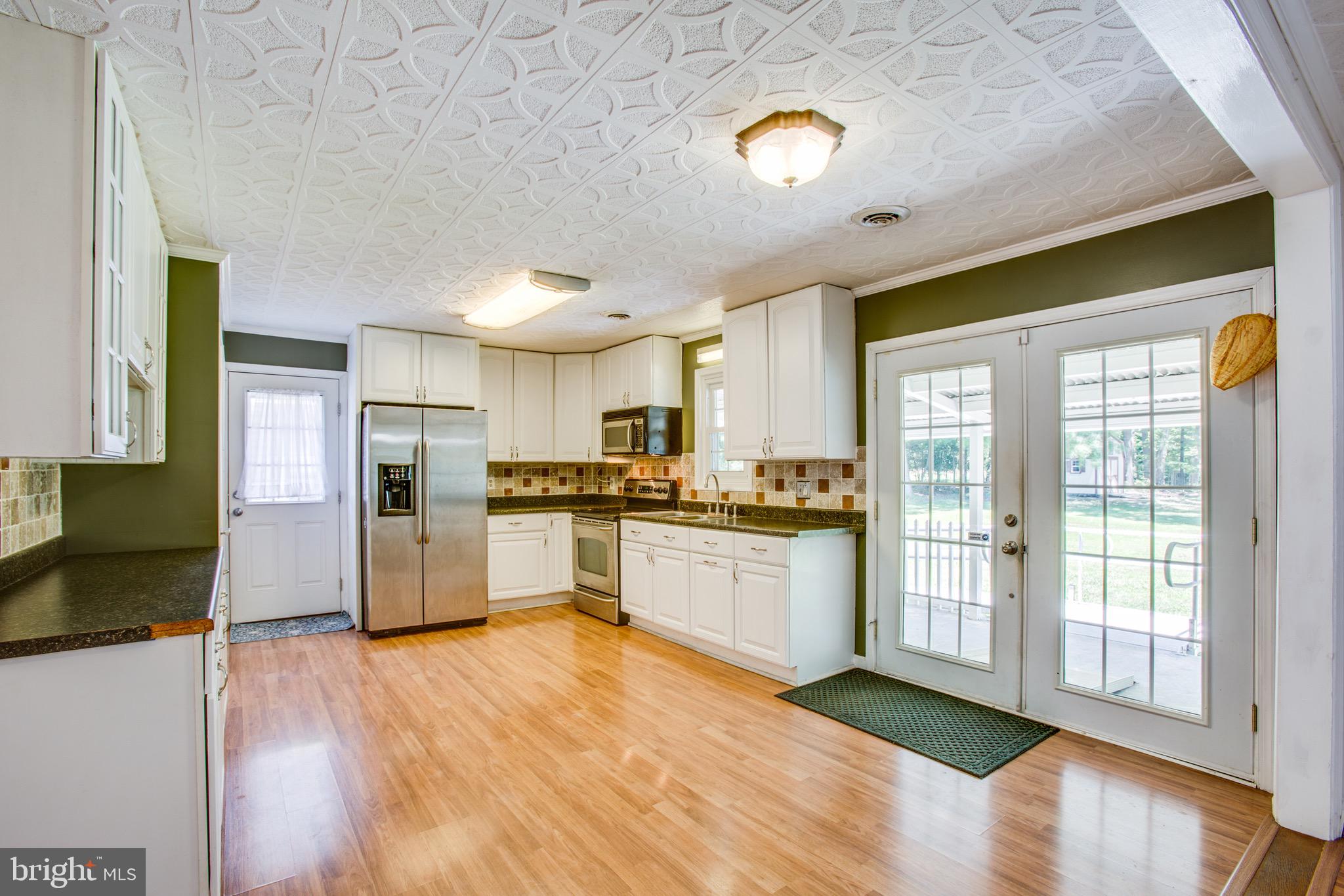 655 Courthouse Road Stafford, VA 22554 - Photo 12 of 47 Kitchen