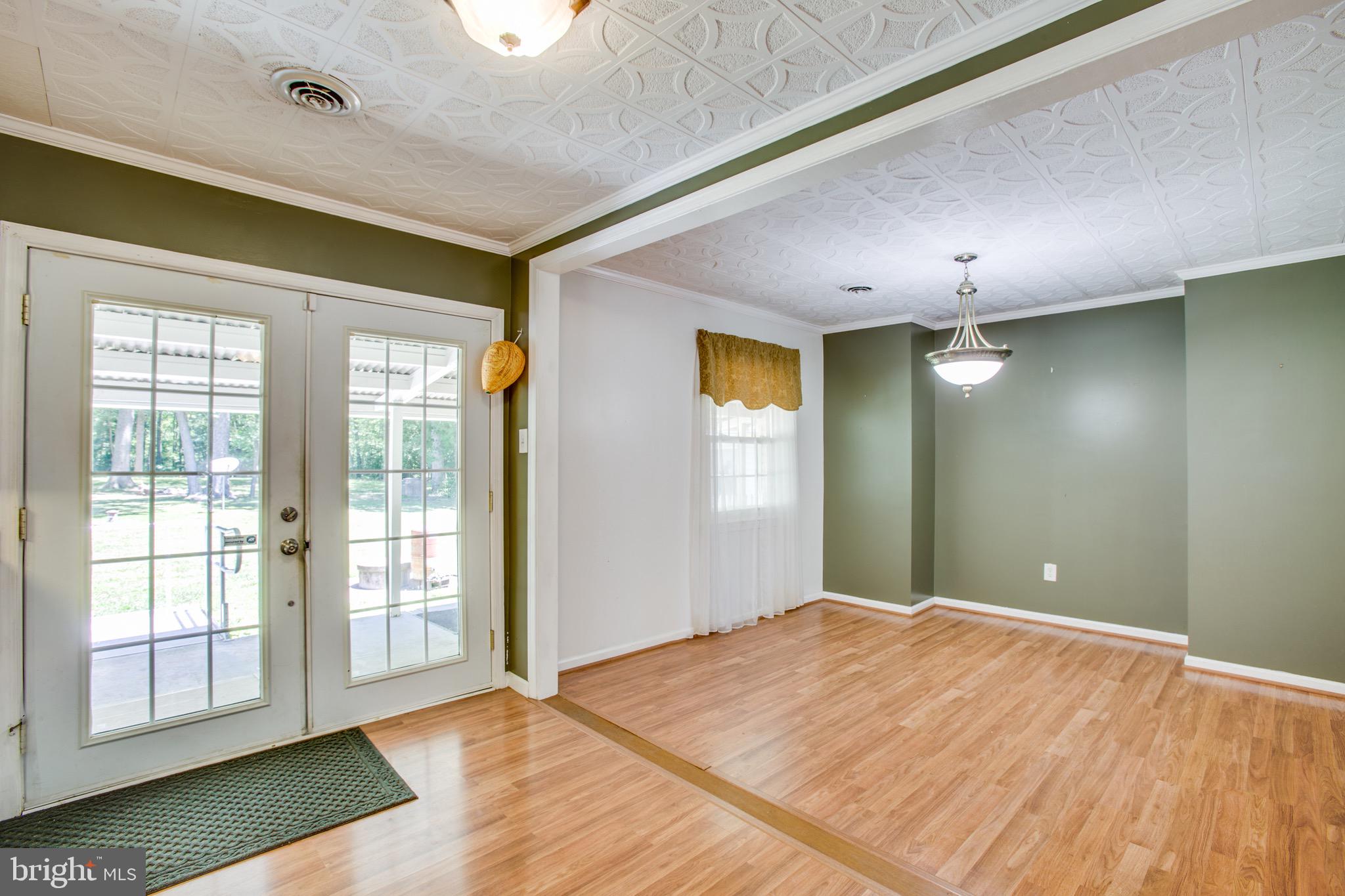 655 Courthouse Road Stafford, VA 22554 - Photo 16 of 47 Dining area