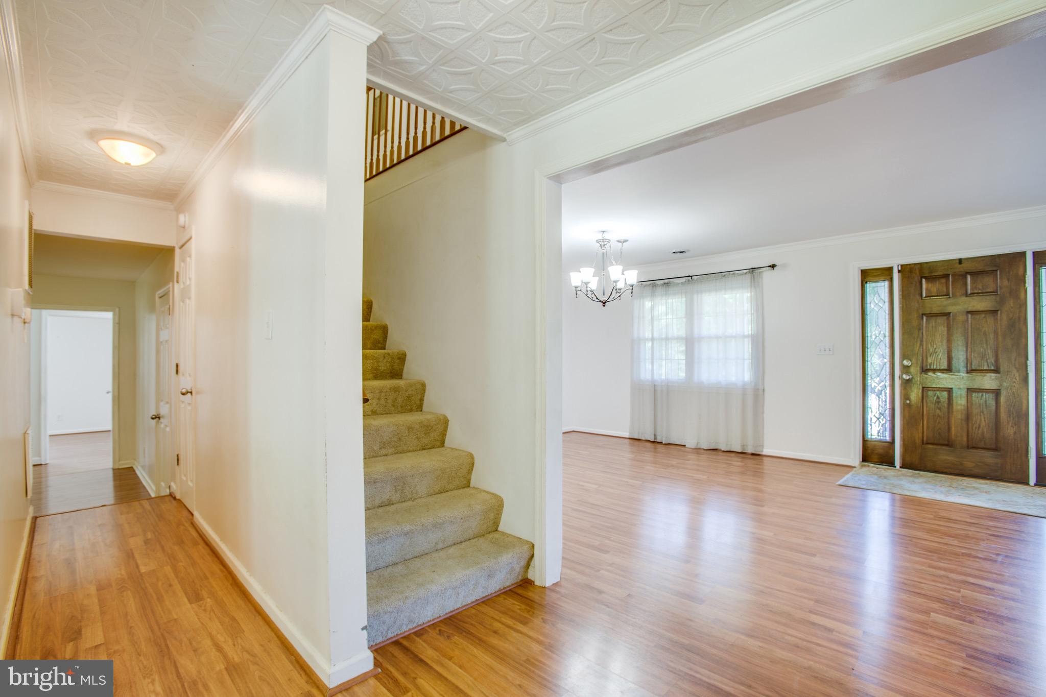 655 Courthouse Road Stafford, VA 22554 - Photo 19 of 47 Hallway