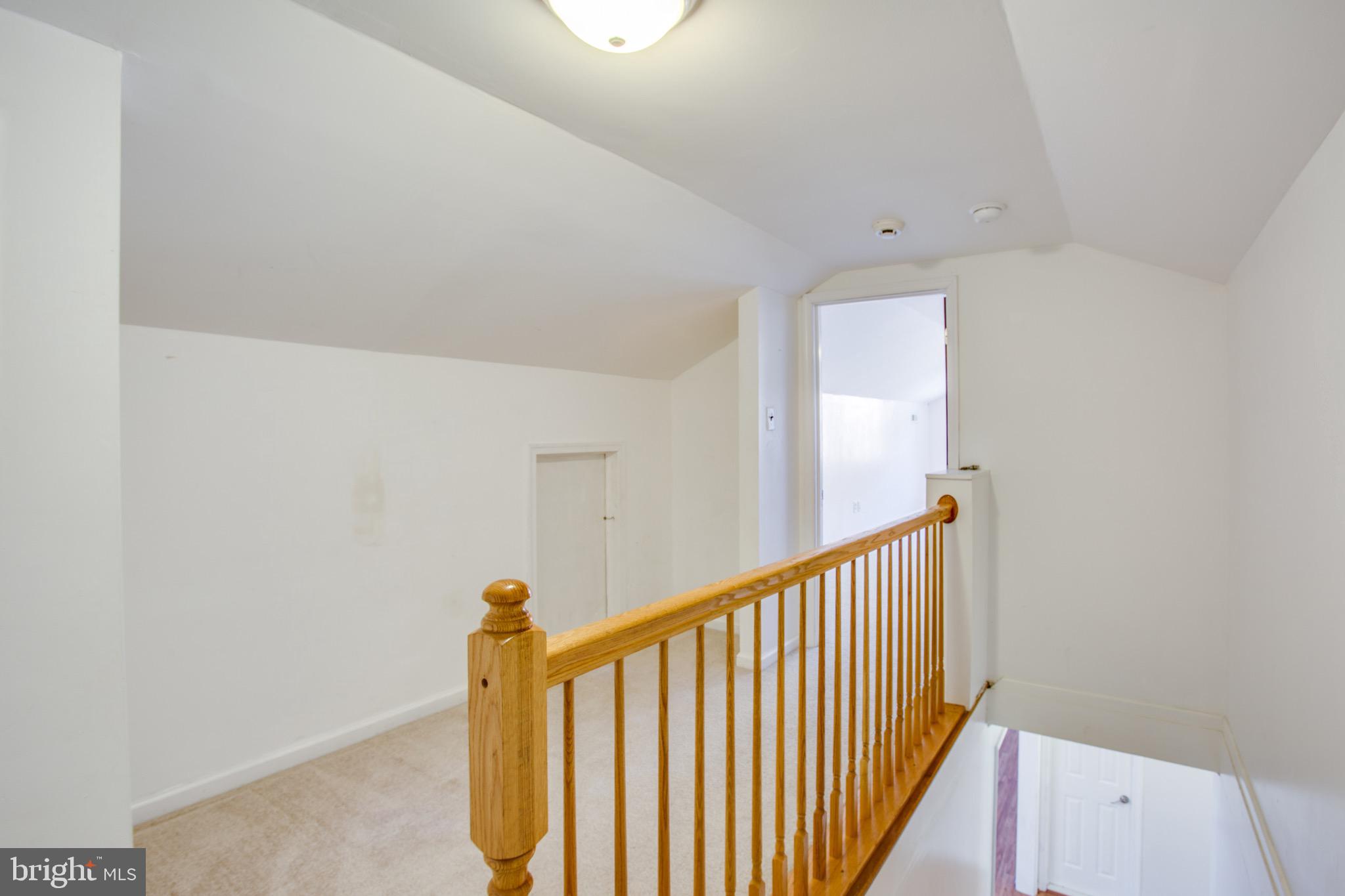 655 Courthouse Road Stafford, VA 22554 - Photo 31 of 47 Upstairs landing