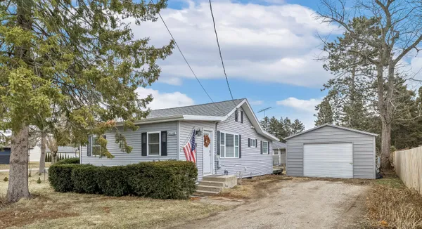 $211,000 | N1340 Cedar Road, Bloomfield, WI 53128