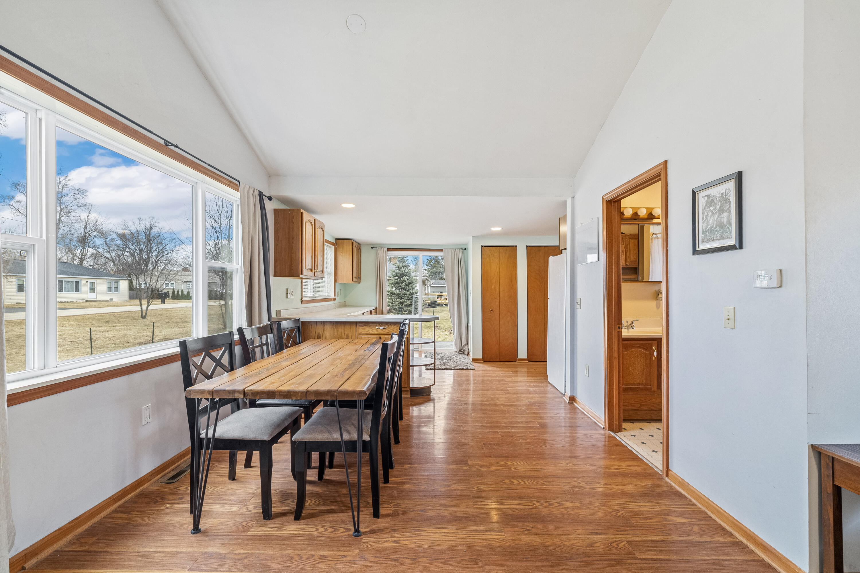 N1340 Cedar Road Bloomfield, WI 53128 - Photo 4 of 14 Dining Area