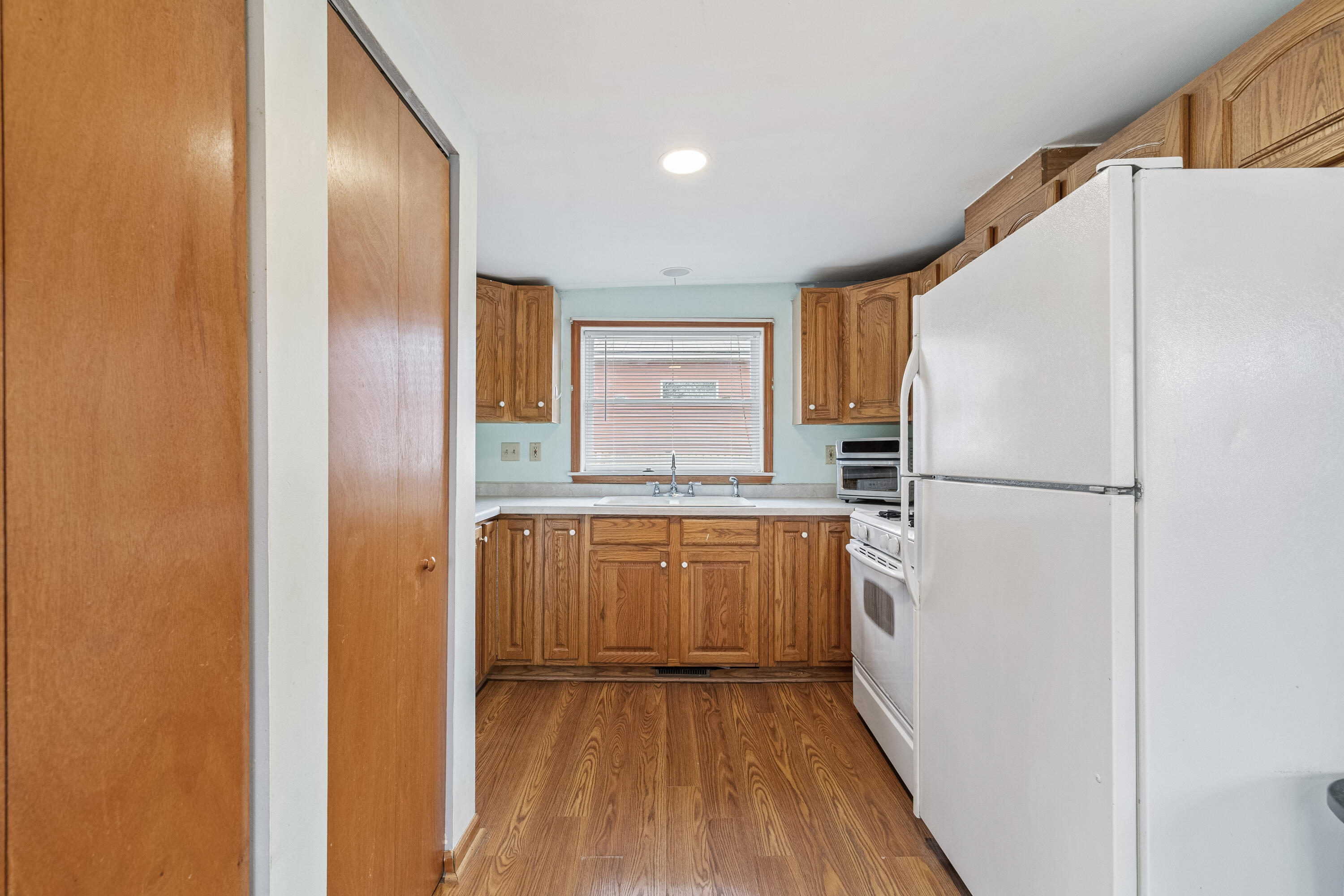 N1340 Cedar Road Bloomfield, WI 53128 - Photo 7 of 14 Kitchen