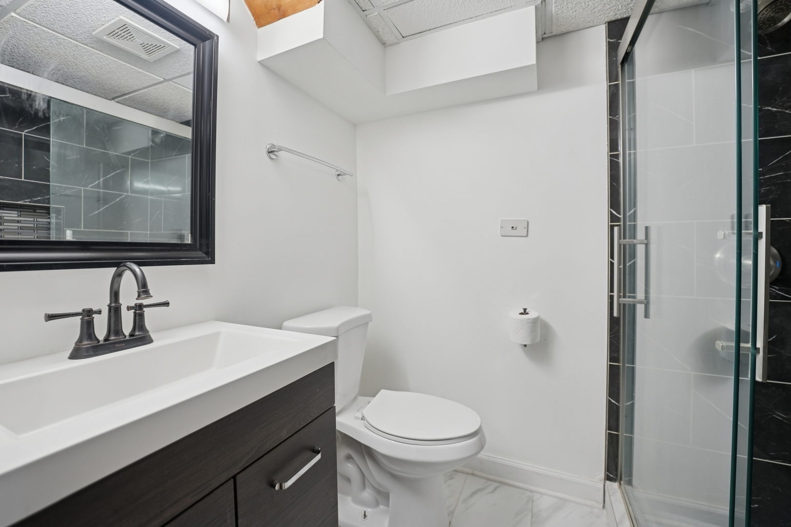 120 Old Barrington Road North Barrington, IL 60010 - Photo 23 of 31 a bathroom with a sink toilet and mirror