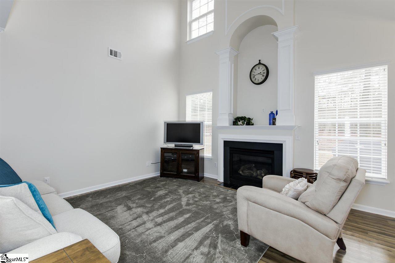 5 Valley Fall Court Greer, SC 29650 - Photo 8 of 34 Gallery Image 8