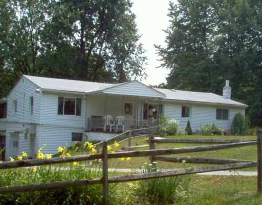 990 Beck Road Leechburg, PA 15656 - Photo 1 of 1 Exterior Front.