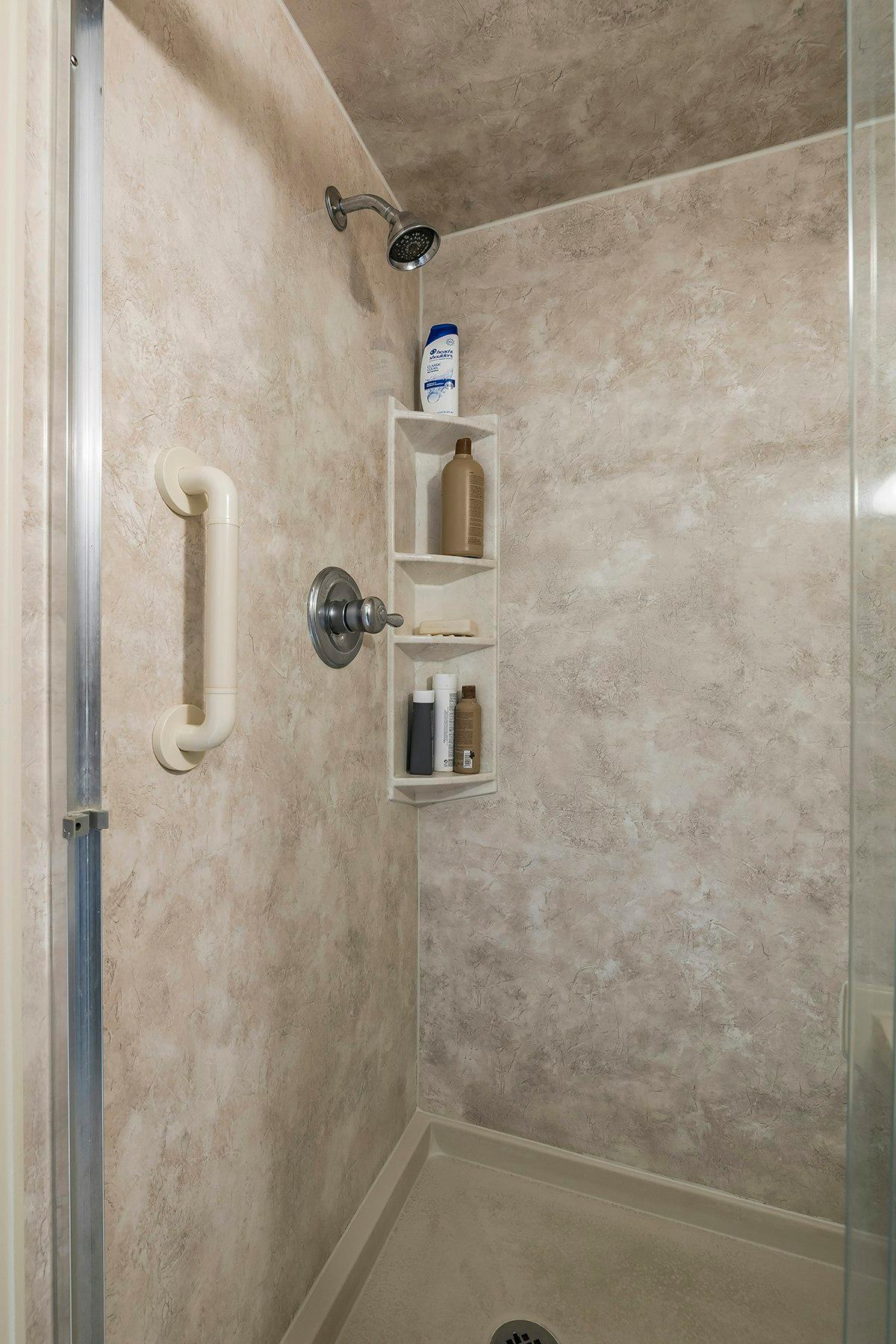 5601 Dewey Hill Road, Unit 315 Edina, MN 55439 - Photo 18 of 37 Gallery Image 18