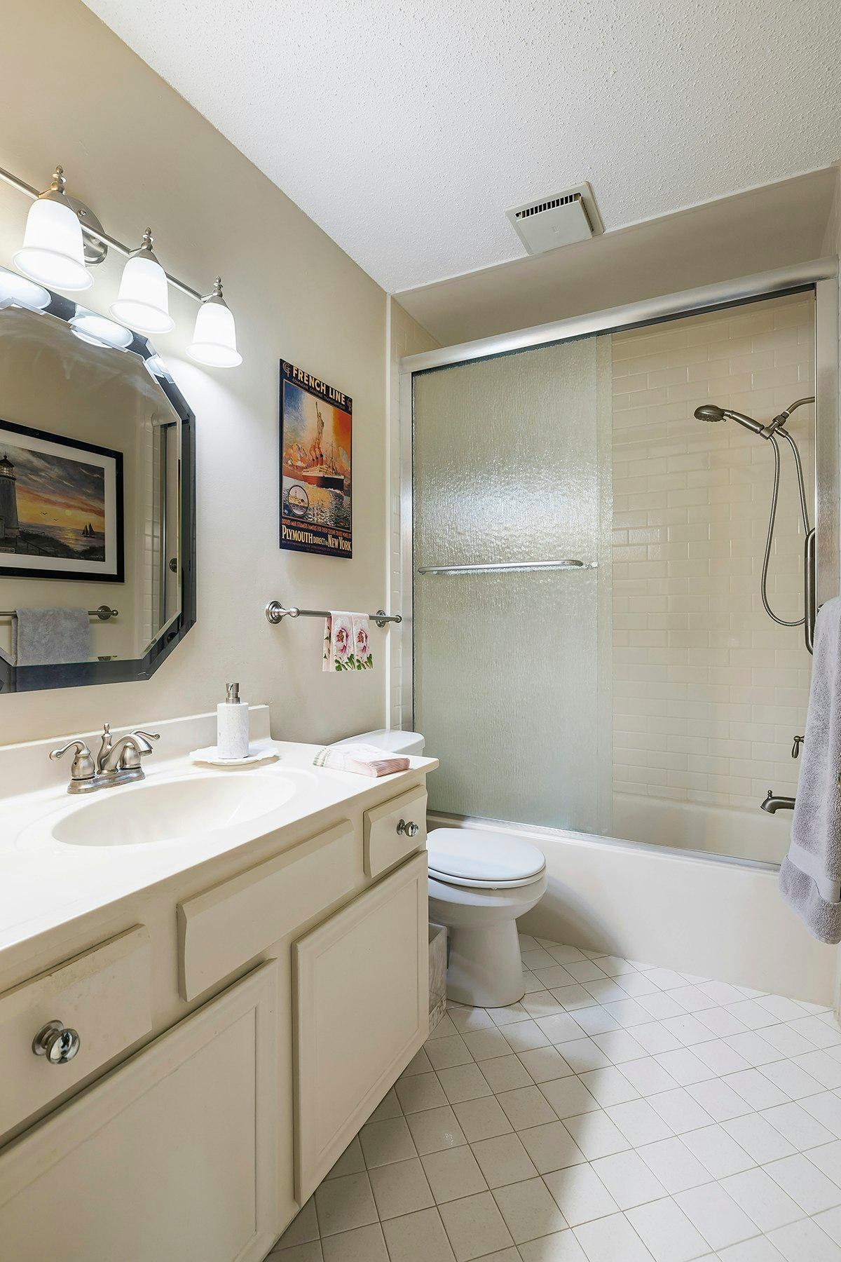 5601 Dewey Hill Road, Unit 315 Edina, MN 55439 - Photo 21 of 37 Gallery Image 21