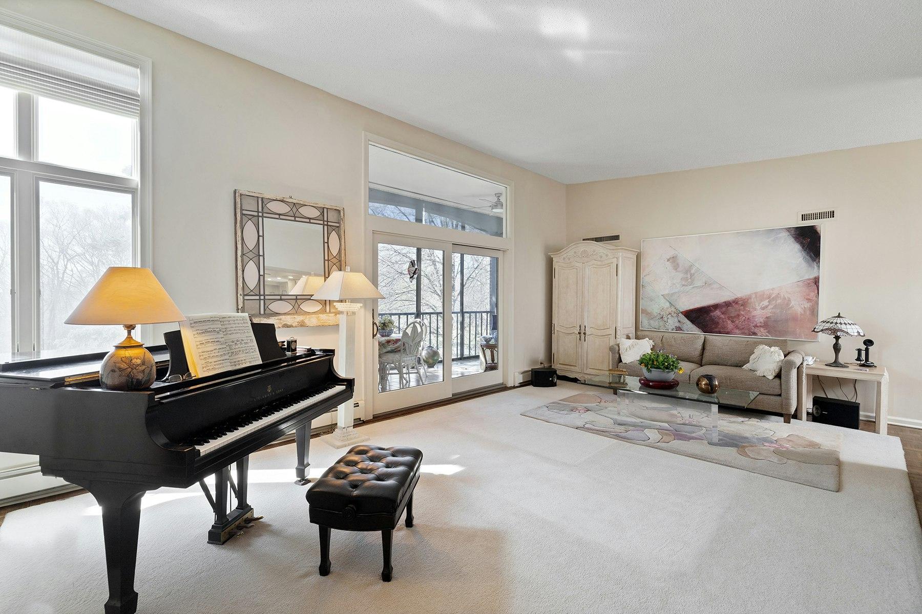 5601 Dewey Hill Road, Unit 315 Edina, MN 55439 - Photo 3 of 37 Gallery Image 3
