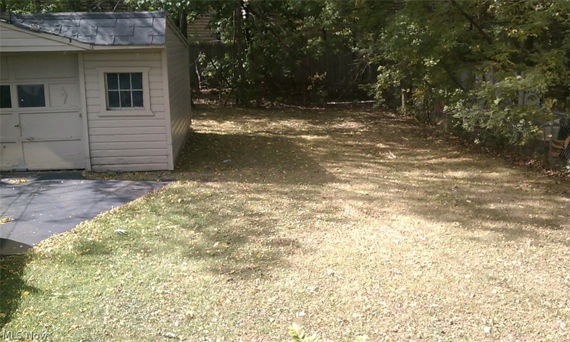 1360 Brookline Road Cleveland, OH 44121 - Photo 21 of 23