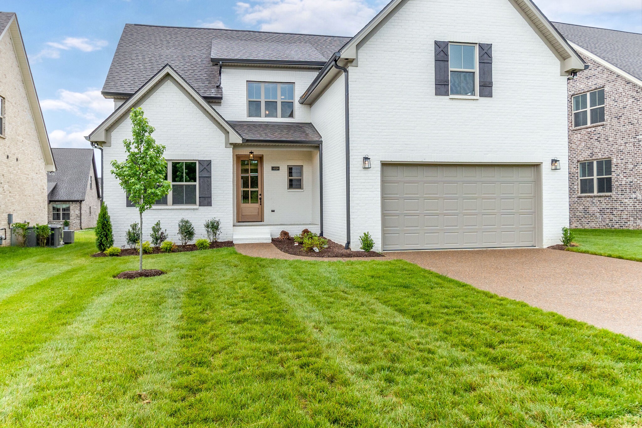 1028 Gadwall Lane Spring Hill, TN 37174 - Photo 5 of 40 a front view of house with yard