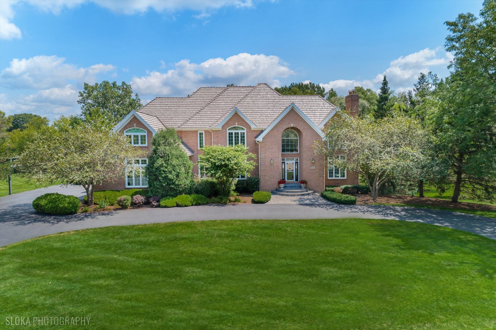 1500 MacAlpin Circle Inverness, IL 60010 - Photo 1 of 58 Gallery Image 1