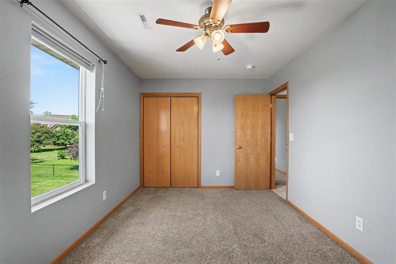 803 Wood Lily Road Solon, IA 52333 - Photo 18 of 29 Gallery Image 18