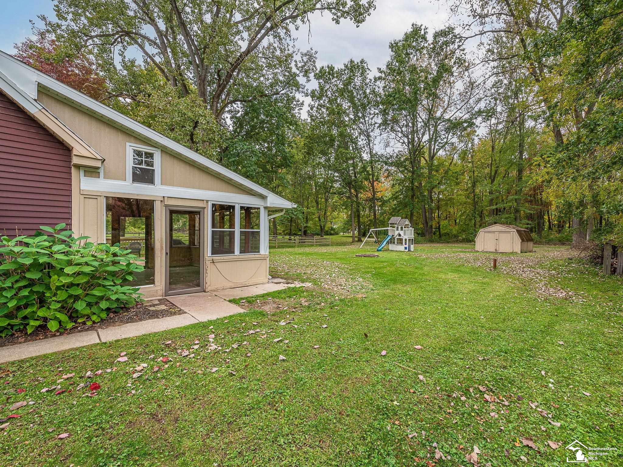 9099 Summerfield Road Temperance, MI 48182 - Photo 35 of 35