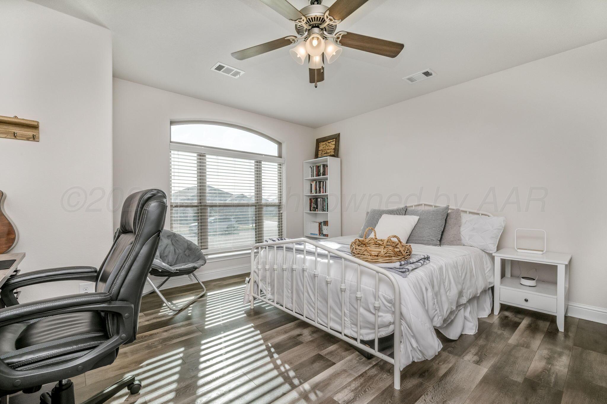 7302 Sinclair Street Amarillo, TX 79119 - Photo 14 of 21 Bedroom 2, Front of Home