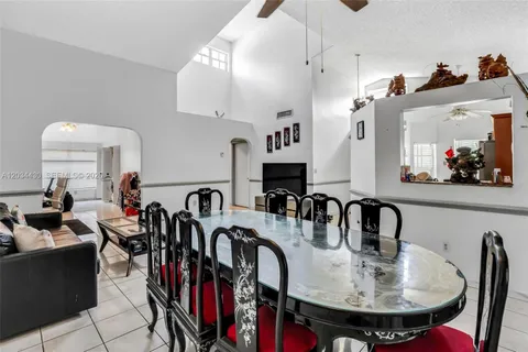 $550,000 | 11937 Southwest 117th Court, Miami, FL 33186