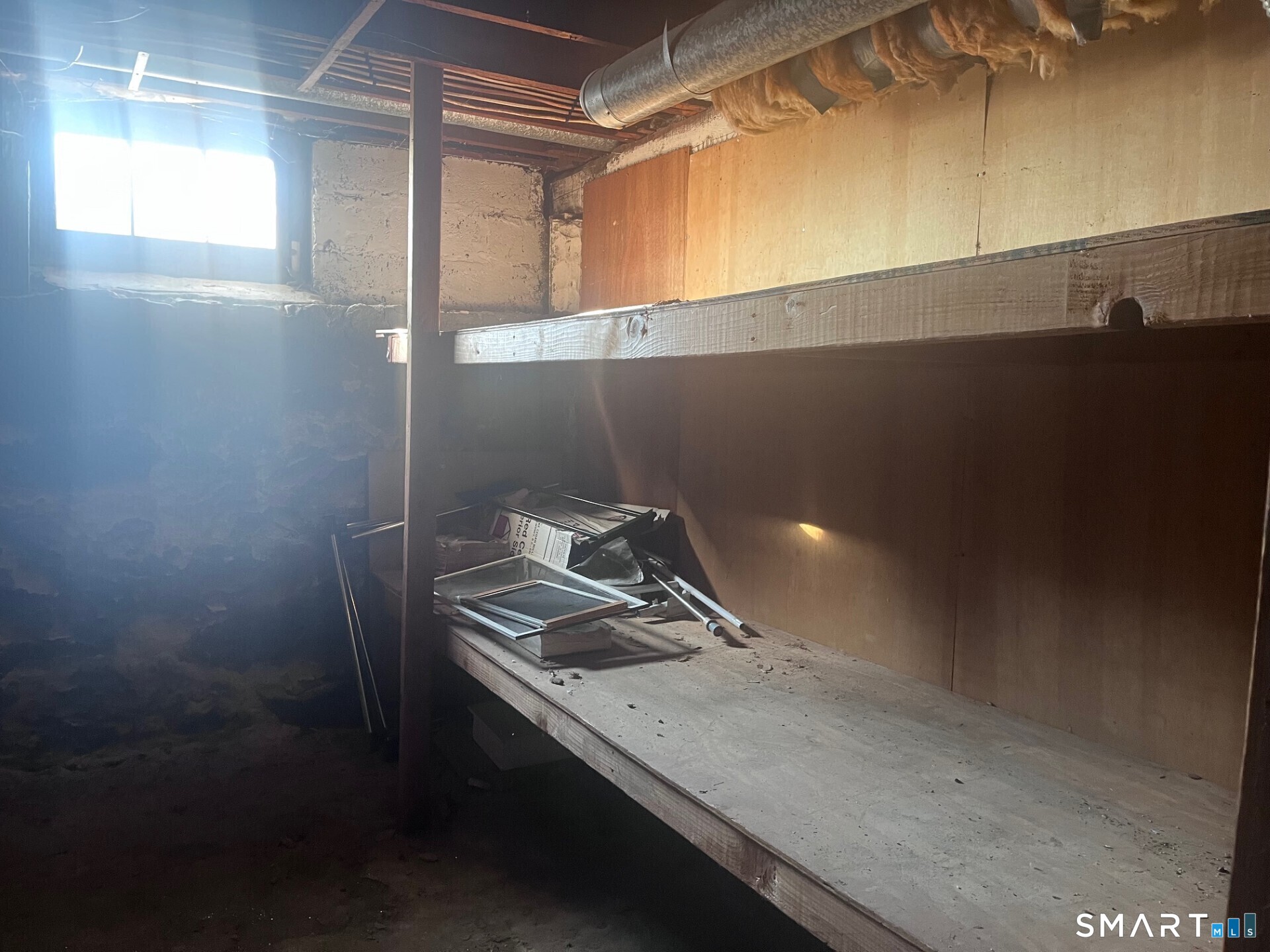 124 Thorpe Street Fairfield, CT 06824 - Photo 20 of 23 a close view of sink