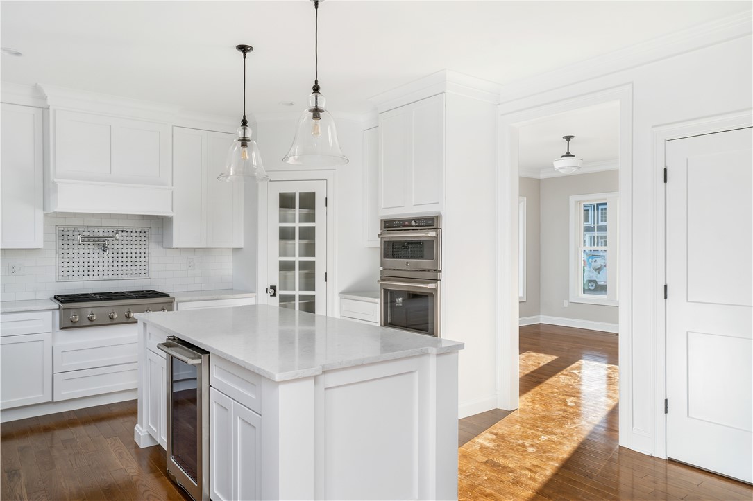 69 Cardinal Road Cranston, RI 02921 - Photo 9 of 17