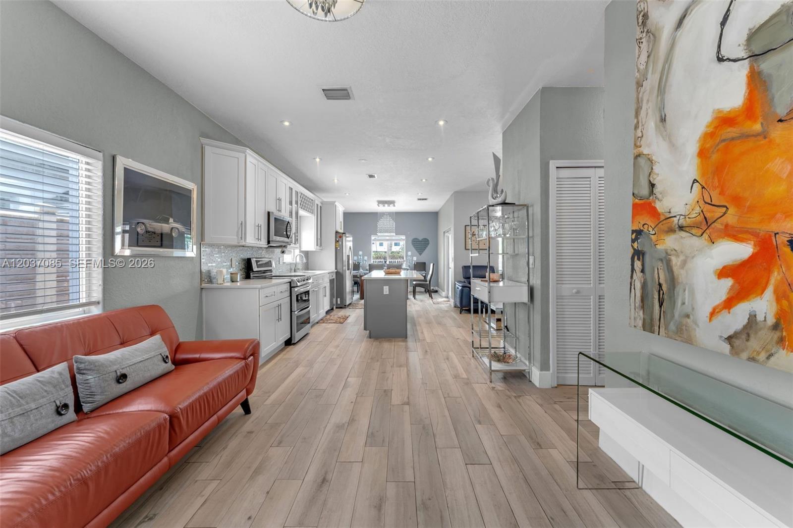 4449 Southwest 164th Path Miami, FL 33185 - Photo 4 of 40