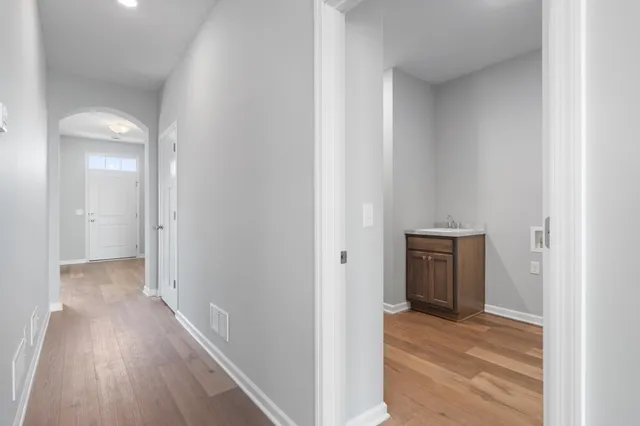 $550,655 | 8017 Walnut Lane, Hamel, MN 55340