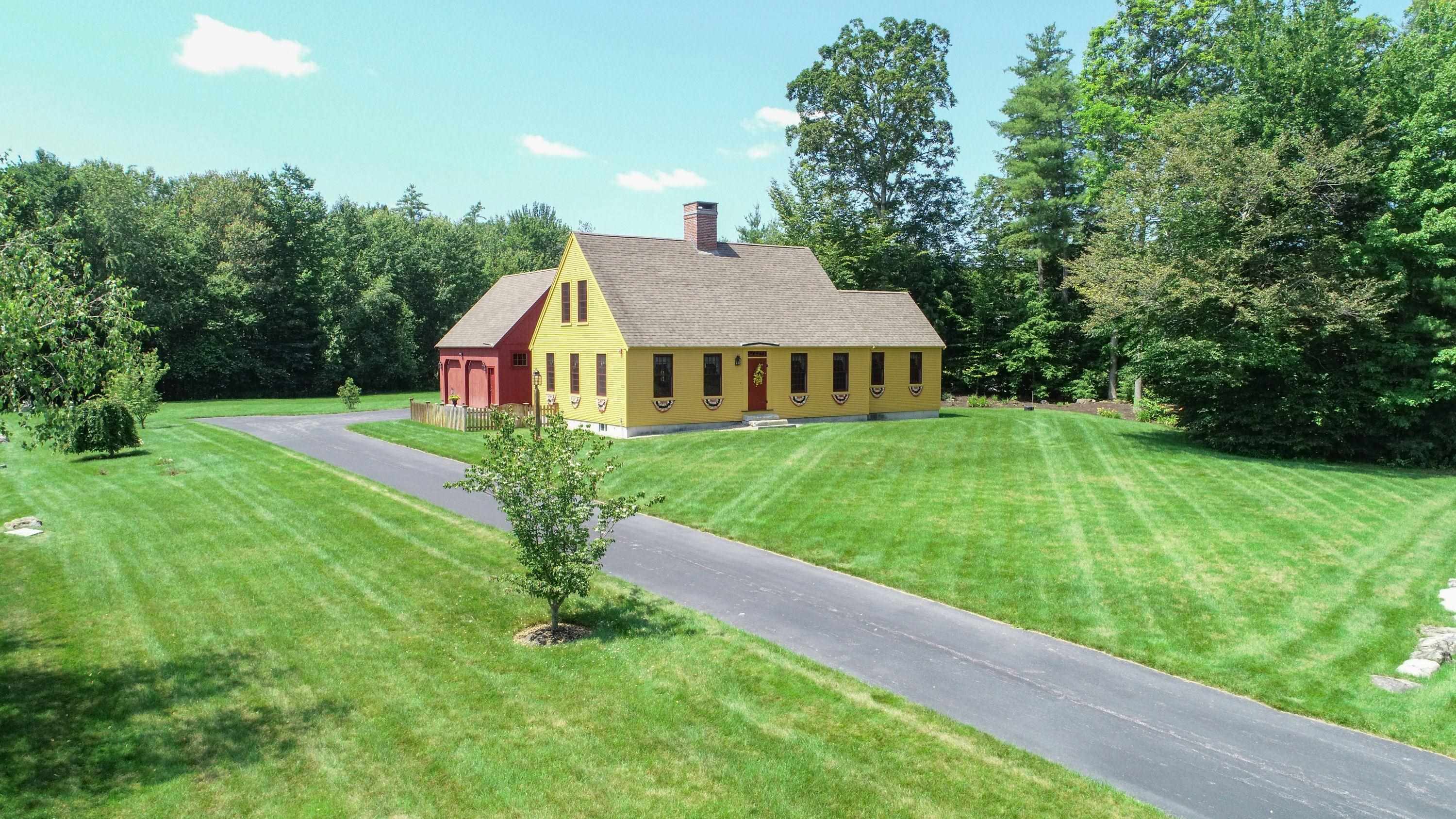 37 Shetland Road Chester, NH 03036 - Photo 1 of 34