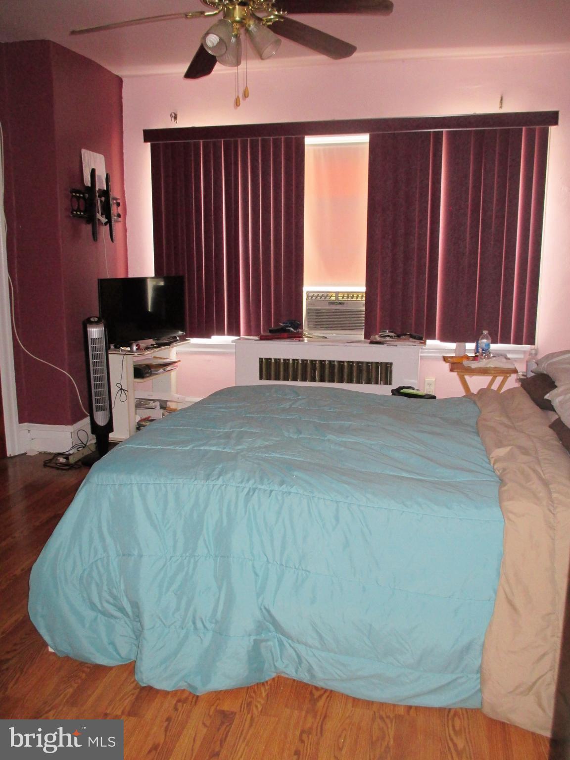 1222 Marlyn Road Philadelphia, PA 19151 - Photo 13 of 21 Front Bedroom