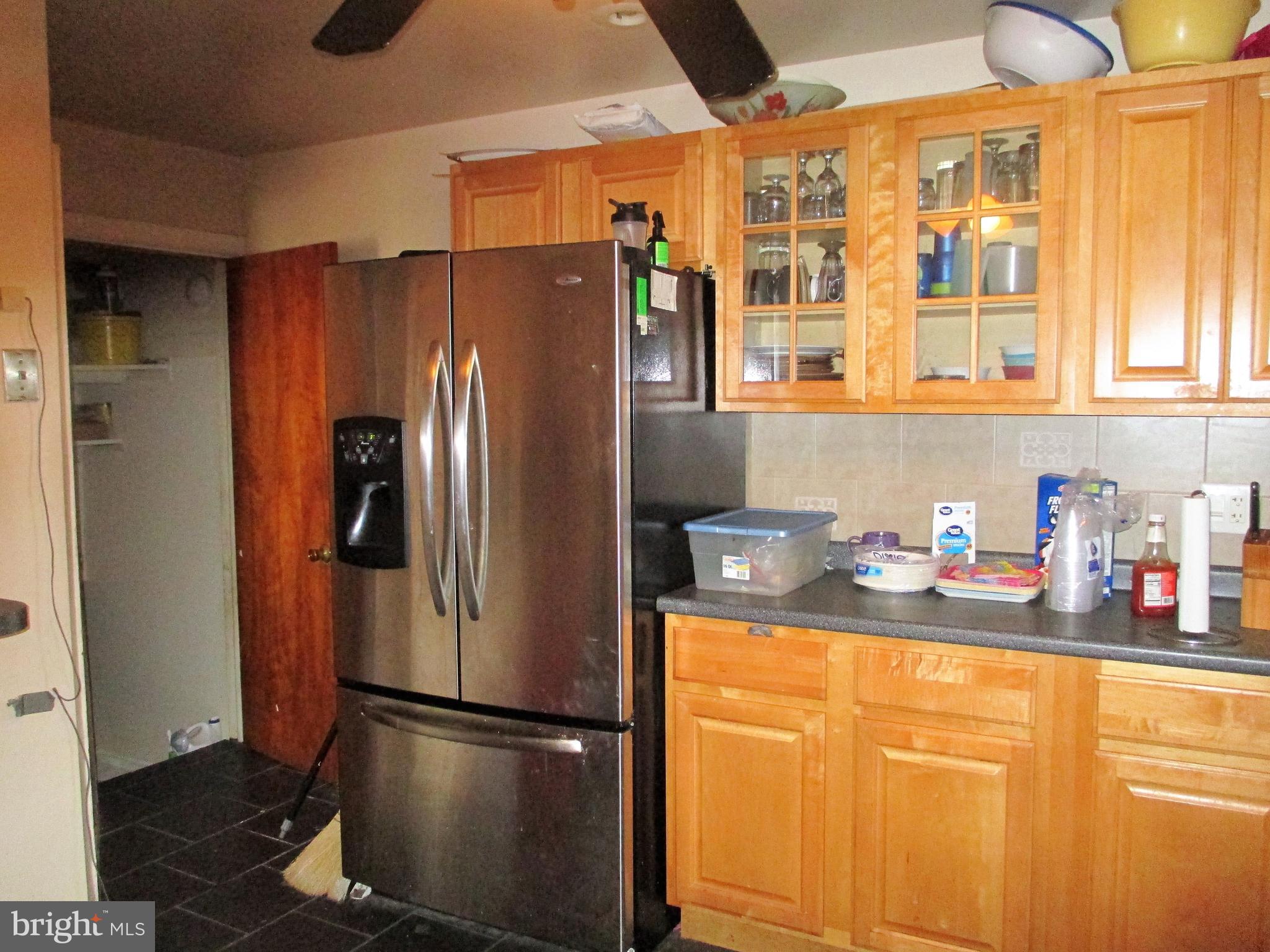 1222 Marlyn Road Philadelphia, PA 19151 - Photo 9 of 21 Kitchen