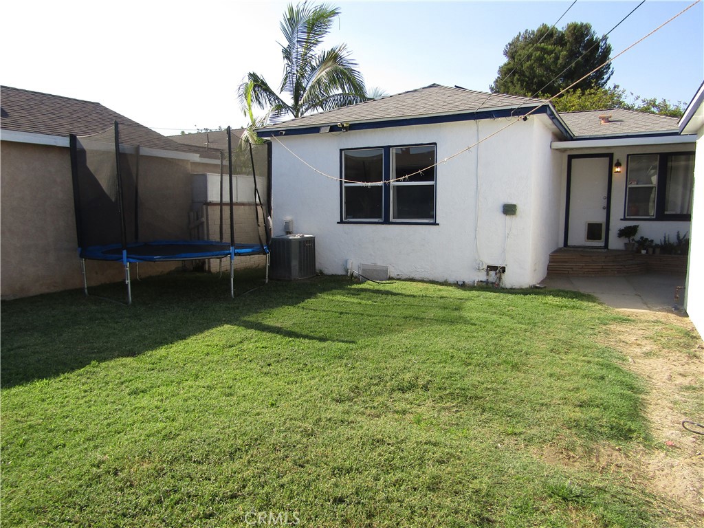 7712 Melrose Street Buena Park, CA 90621 - Photo 17 of 21 Trampoline will be removed befor moving in