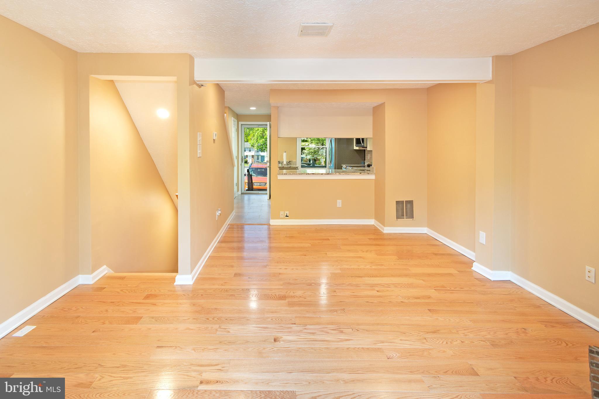 8333 Brookvale Court Springfield, VA 22153 - Photo 11 of 46 Dining Area