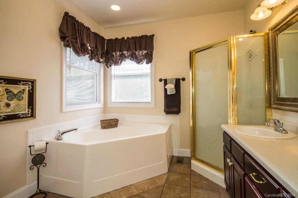 6415 Lee Branch Road Waxhaw, NC 28173 - Photo 15 of 24 Gallery Image 15