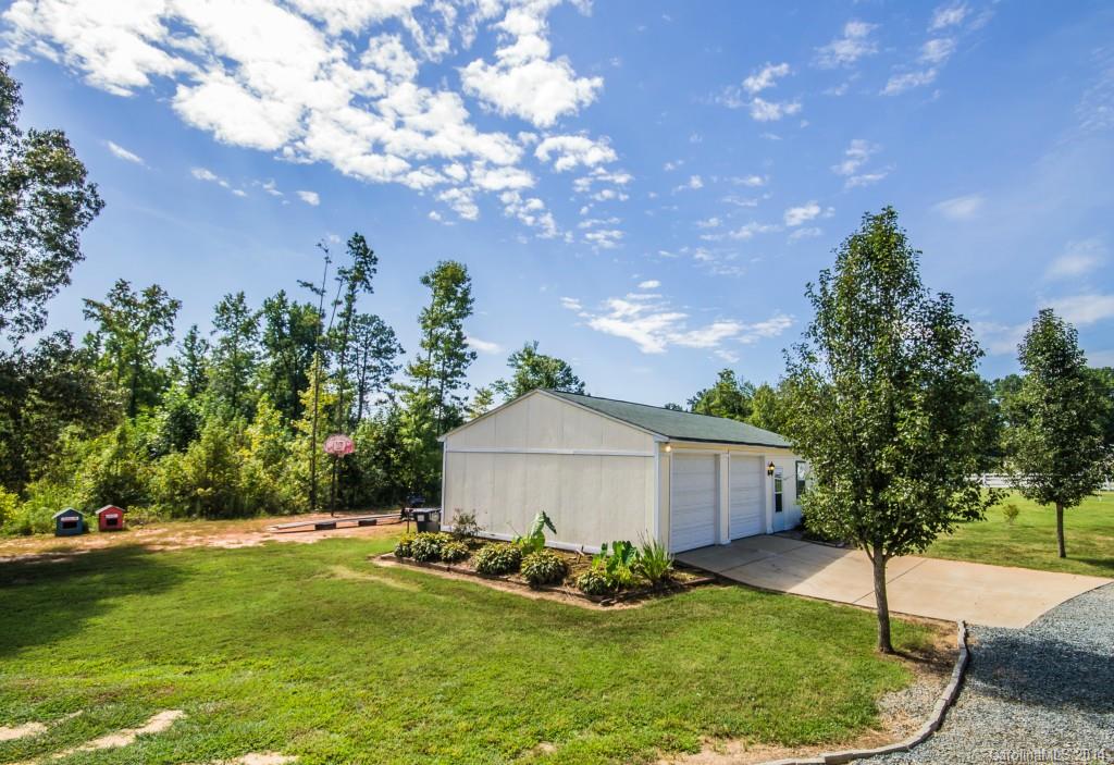 6415 Lee Branch Road Waxhaw, NC 28173 - Photo 4 of 24 Gallery Image 4