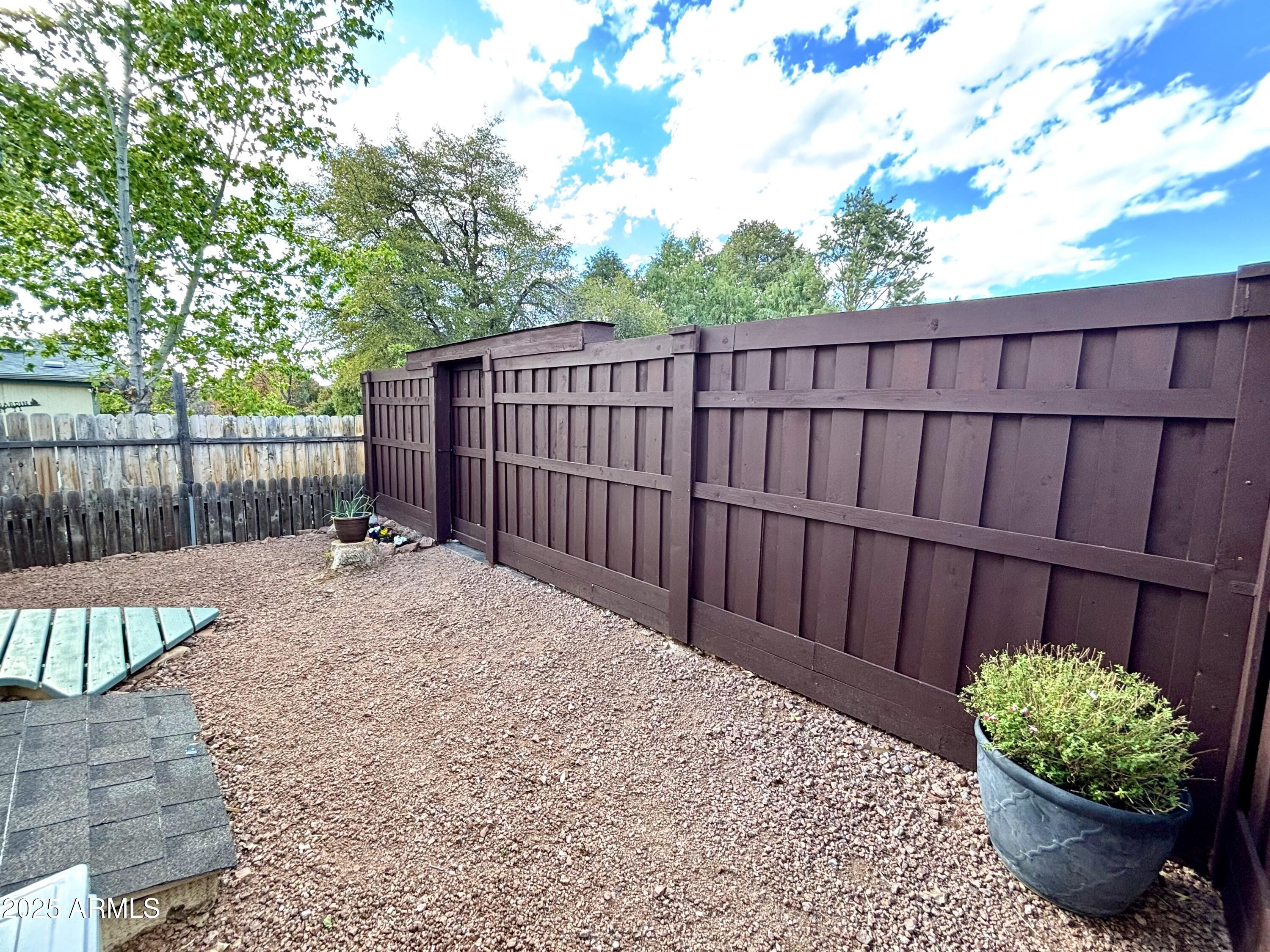 910 West Rocky Road, Unit A Payson, AZ 85541 - Photo 3 of 17 IMG_6767