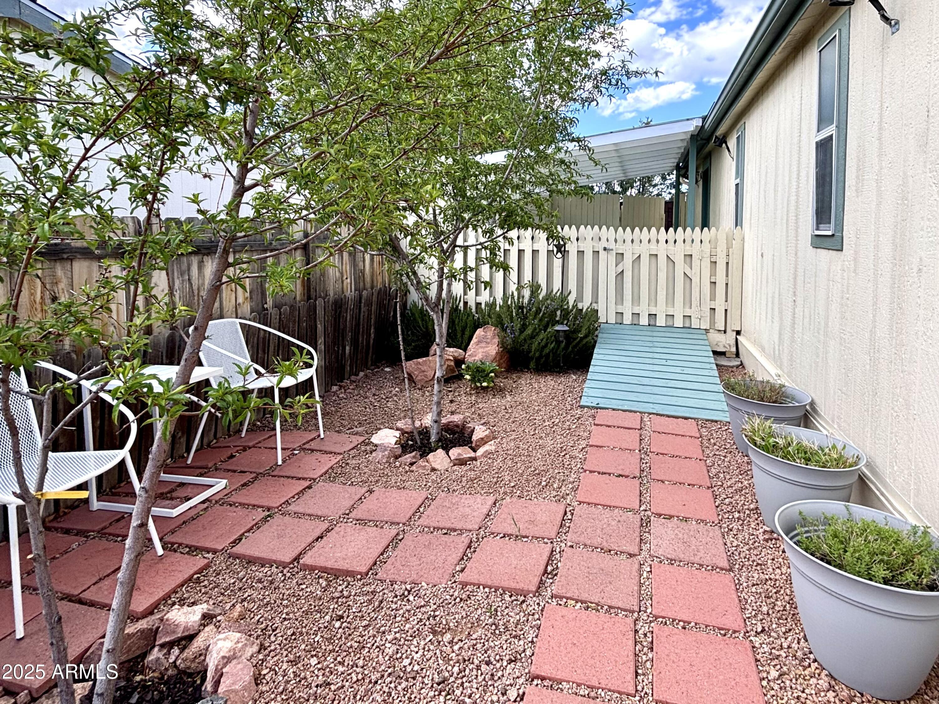 910 West Rocky Road, Unit A Payson, AZ 85541 - Photo 4 of 17 IMG_6779