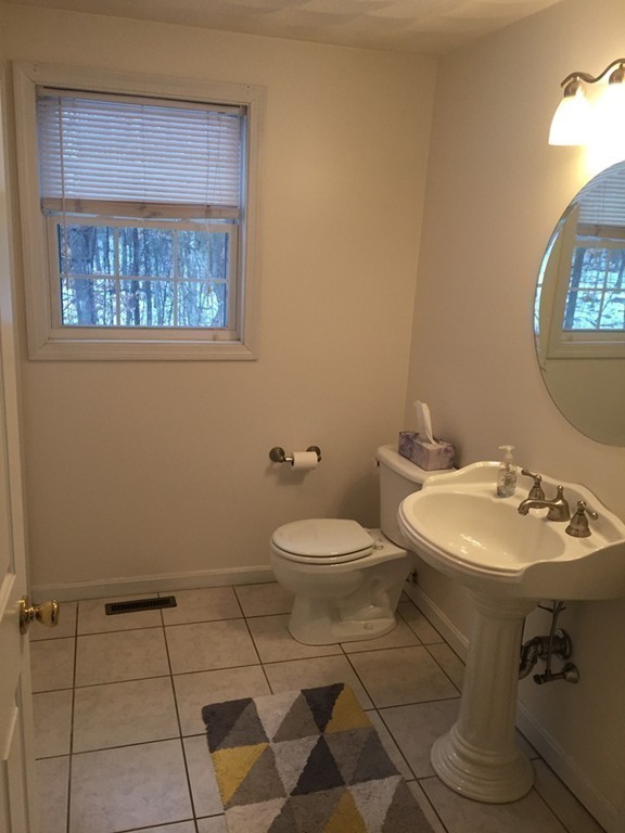 190 South Road Pepperell, MA 01463 - Photo 13 of 23