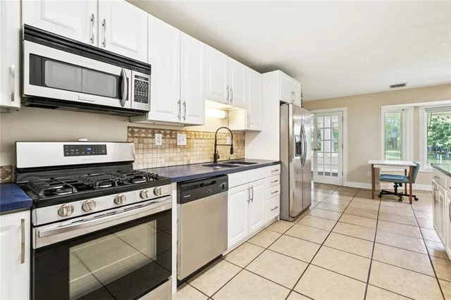 $1,975 | 20543 Old Spanish Trail, New Orleans, LA 70129