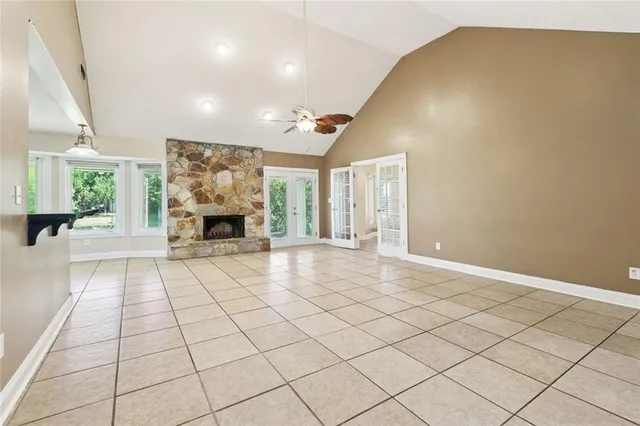 $1,975 | 20543 Old Spanish Trail, New Orleans, LA 70129