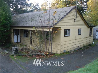 1777 Southwest Hanson Road Port Orchard, WA 98367 - Photo 1 of 1 Gallery Image 1