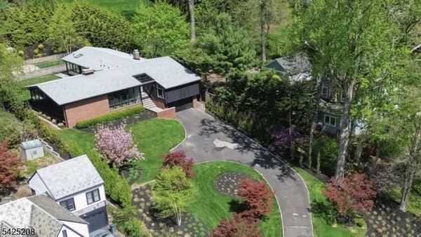 $13,000 | 293 Wyoming Avenue, Maplewood, NJ 07040