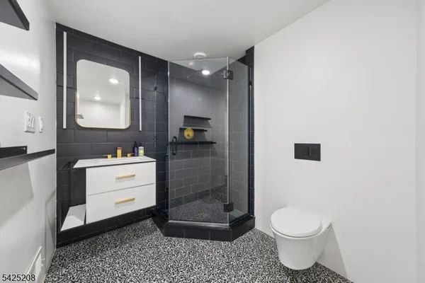 $13,000 | 293 Wyoming Avenue, Maplewood, NJ 07040