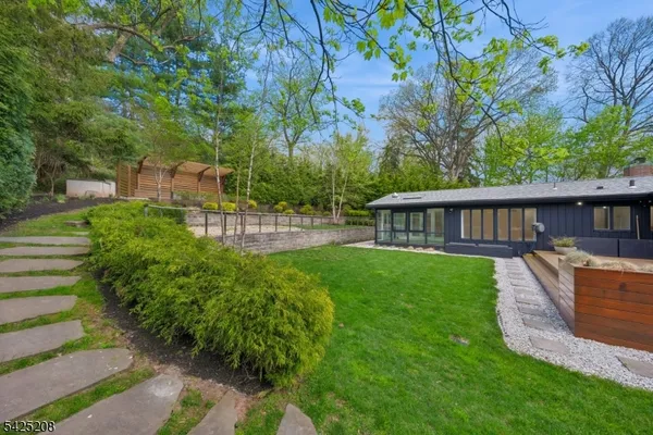 $13,000 | 293 Wyoming Avenue, Maplewood, NJ 07040