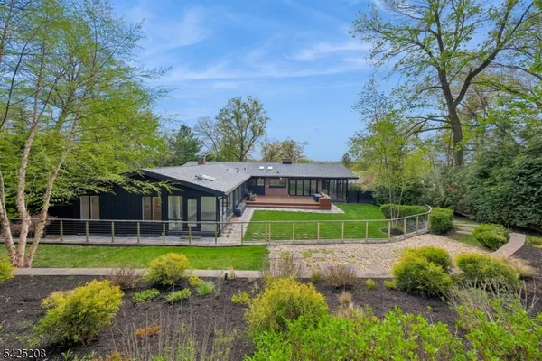 $13,000 | 293 Wyoming Avenue, Maplewood, NJ 07040