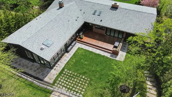 $13,000 | 293 Wyoming Avenue, Maplewood, NJ 07040