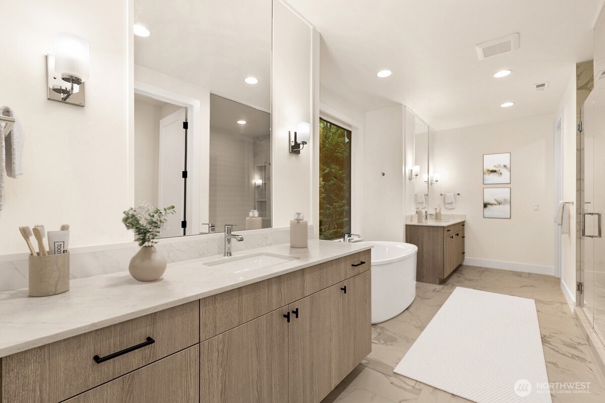 431 158th Place Southeast Bellevue, WA 98008 - Photo 11 of 15