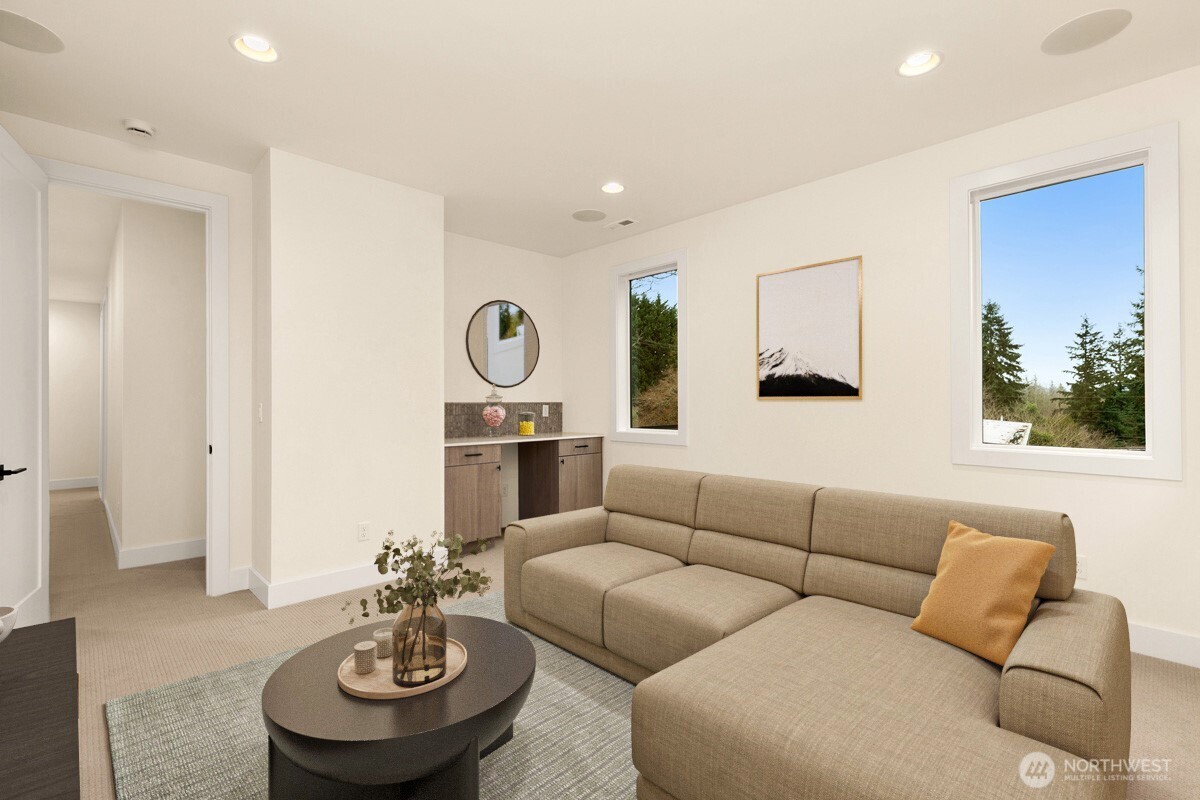 431 158th Place Southeast Bellevue, WA 98008 - Photo 12 of 15