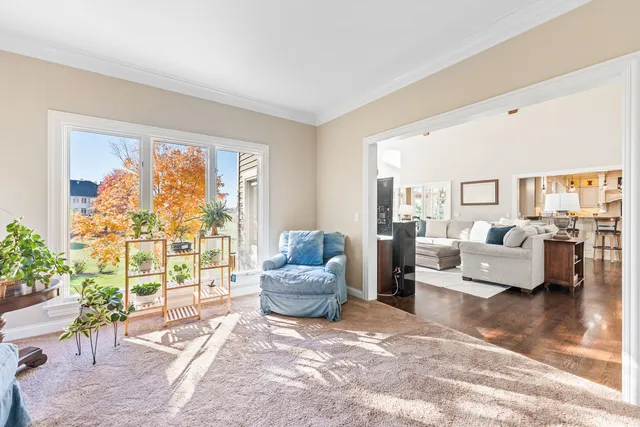 $1,000,000 | 3N808 John Greenleaf Whittier Place, St. Charles, IL 60175