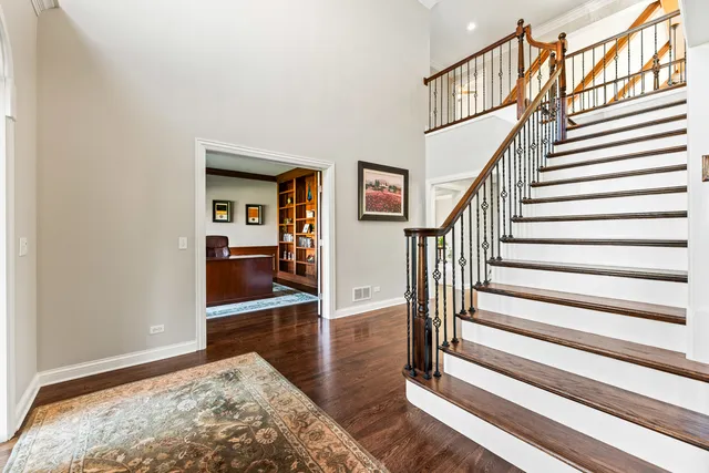 $1,000,000 | 3N808 John Greenleaf Whittier Place, St. Charles, IL 60175