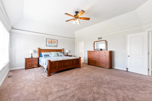 $1,000,000 | 3N808 John Greenleaf Whittier Place, St. Charles, IL 60175