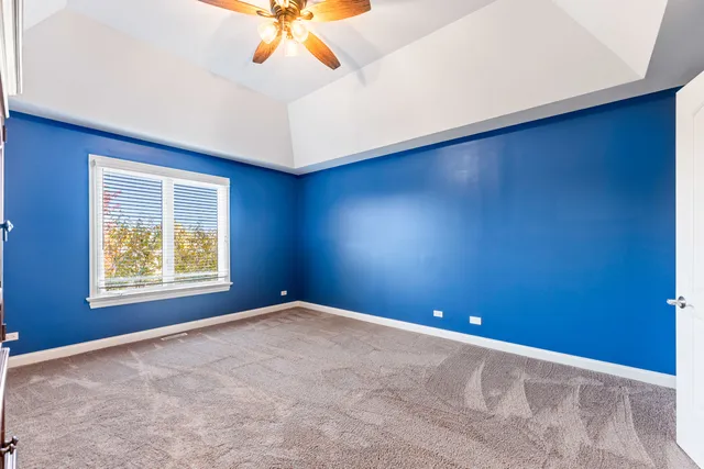 $1,000,000 | 3N808 John Greenleaf Whittier Place, St. Charles, IL 60175