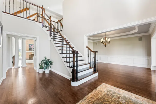 $1,000,000 | 3N808 John Greenleaf Whittier Place, St. Charles, IL 60175