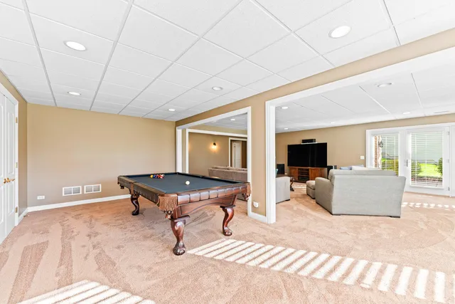 $1,000,000 | 3N808 John Greenleaf Whittier Place, St. Charles, IL 60175